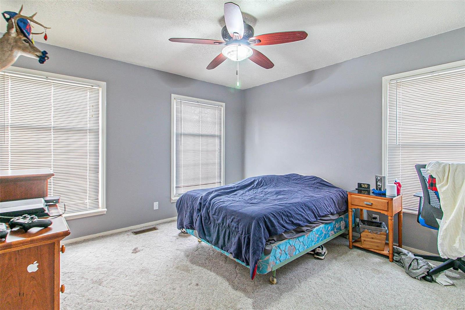 Colonial Meadow - Residential