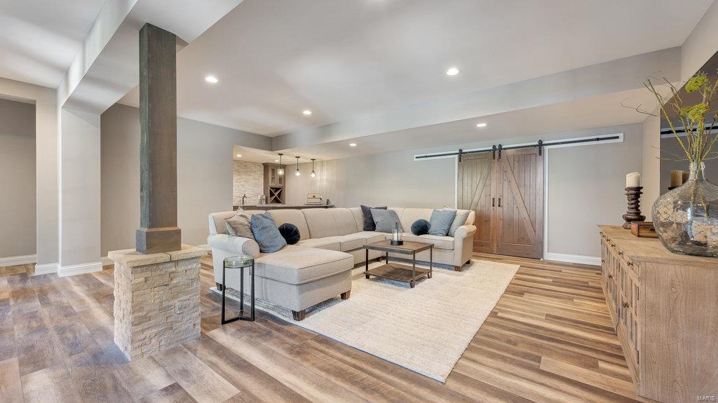 Enclave Bellerive Seven - Residential