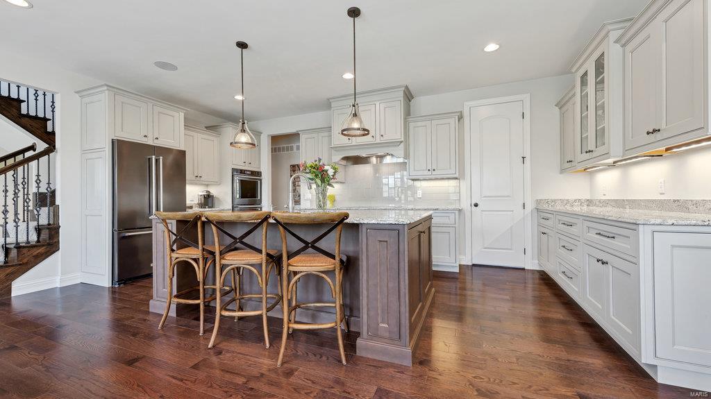 Enclave Bellerive Seven - Residential