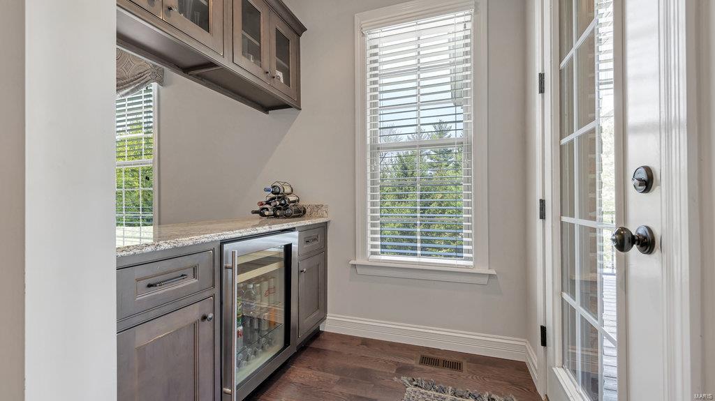 Enclave Bellerive Seven - Residential