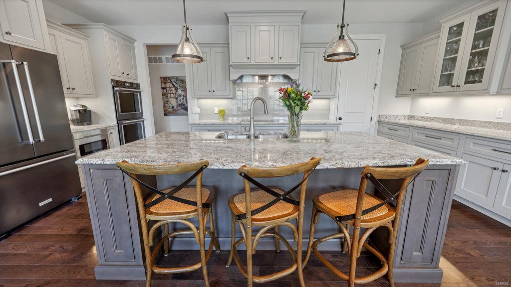 Enclave Bellerive Seven - Residential