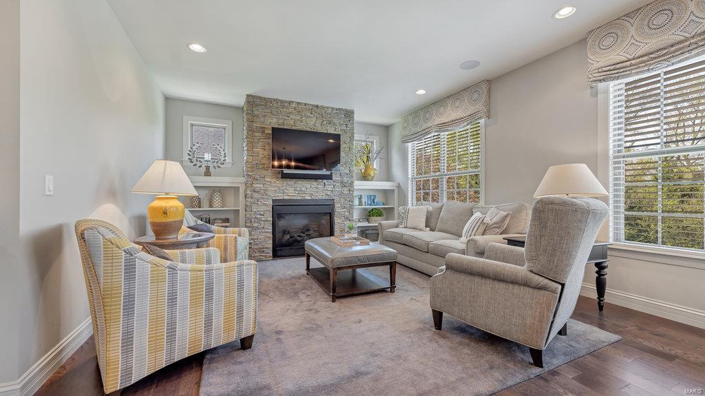 Enclave Bellerive Seven - Residential