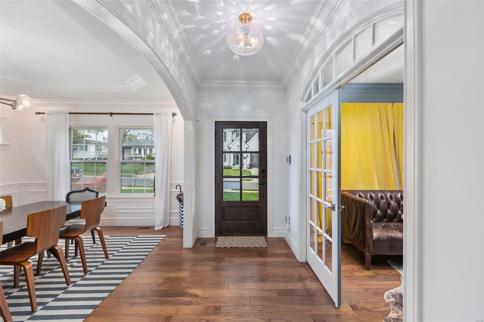 15 Midpark Lane