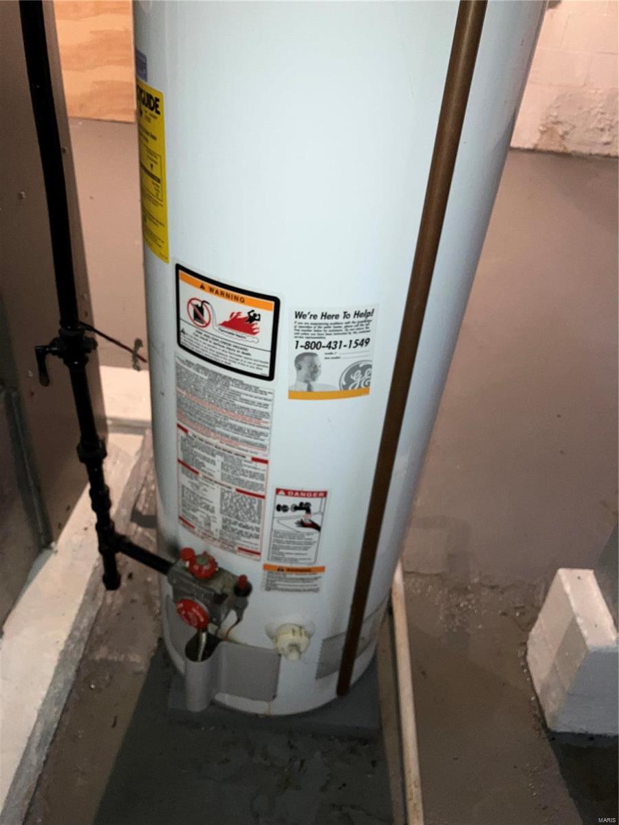 West Walnut Manor - Residential