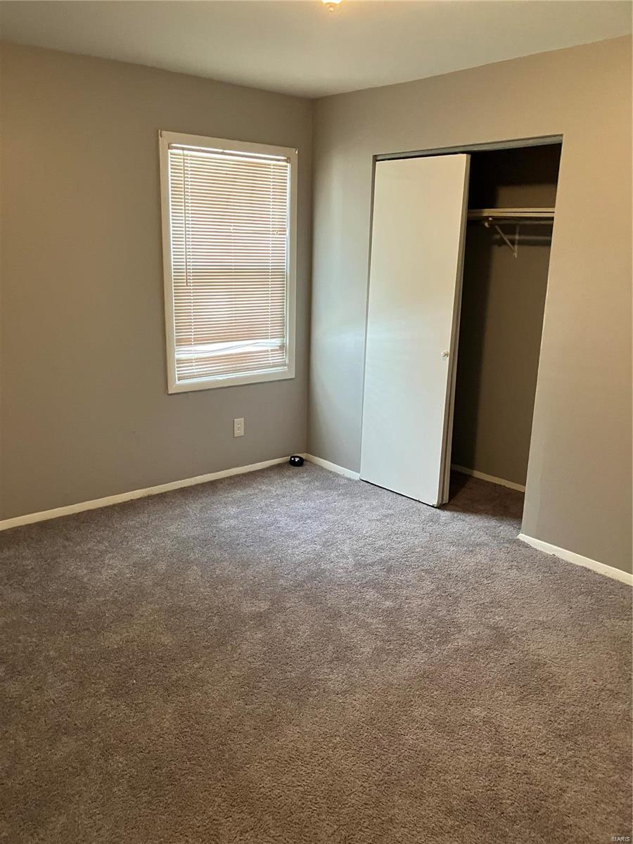 West Walnut Manor - Residential