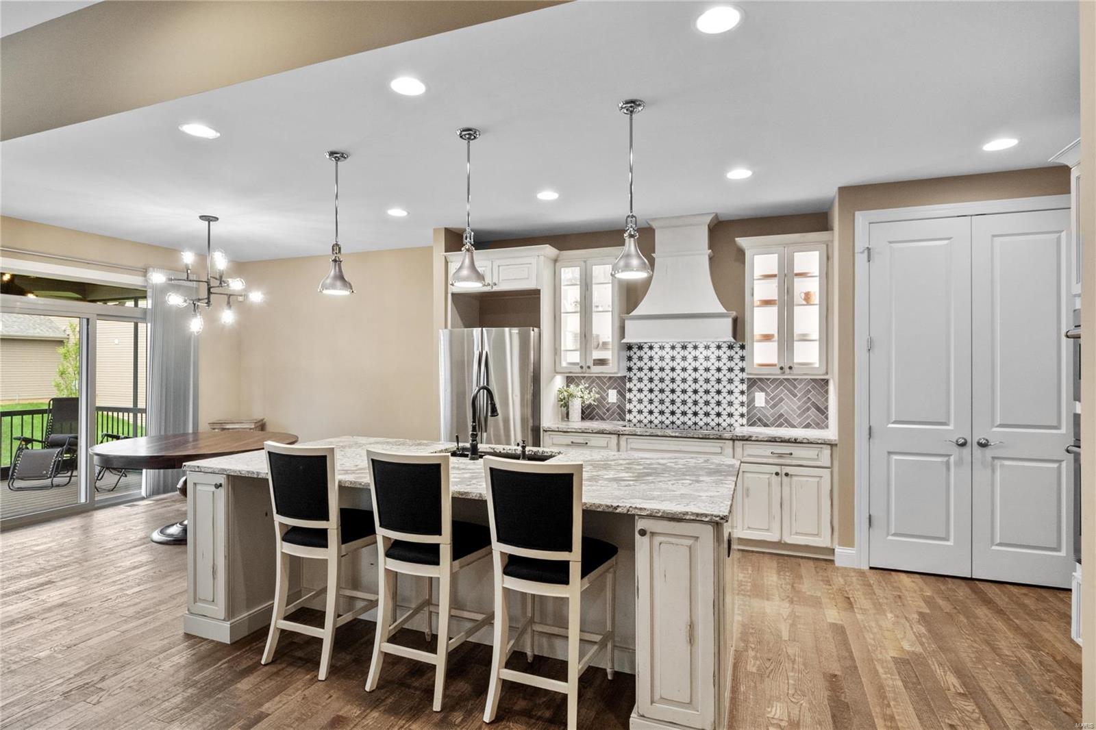 Grand Reserve - Residential