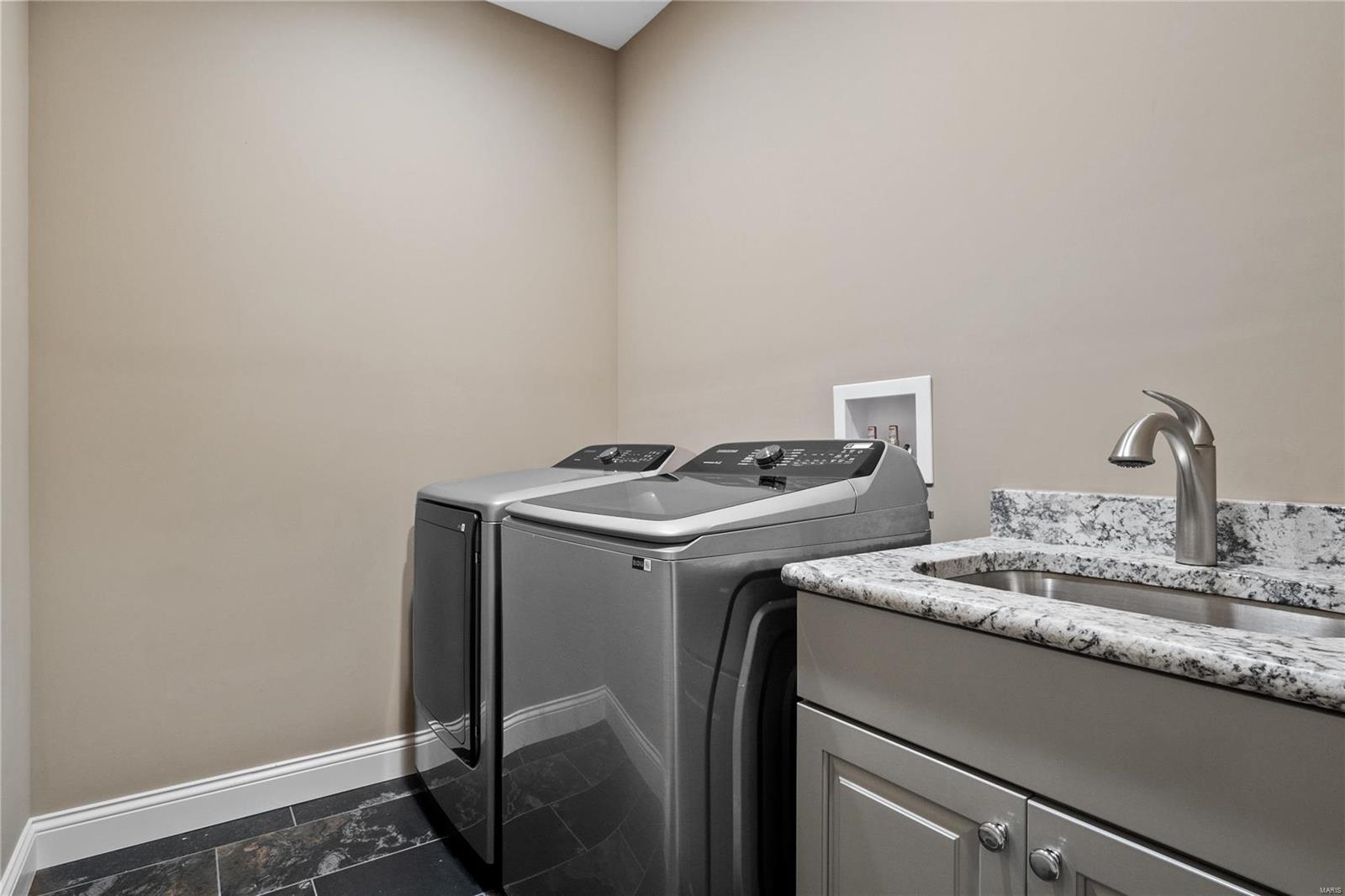 Grand Reserve - Residential