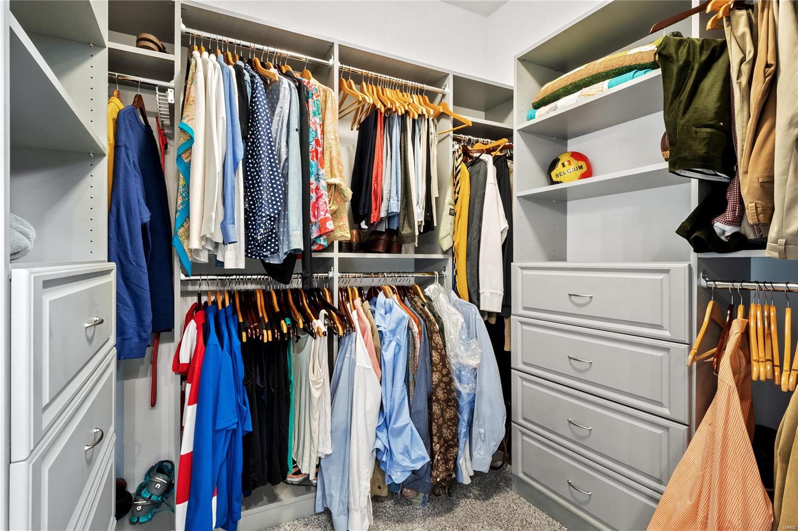 Grand Reserve - Residential