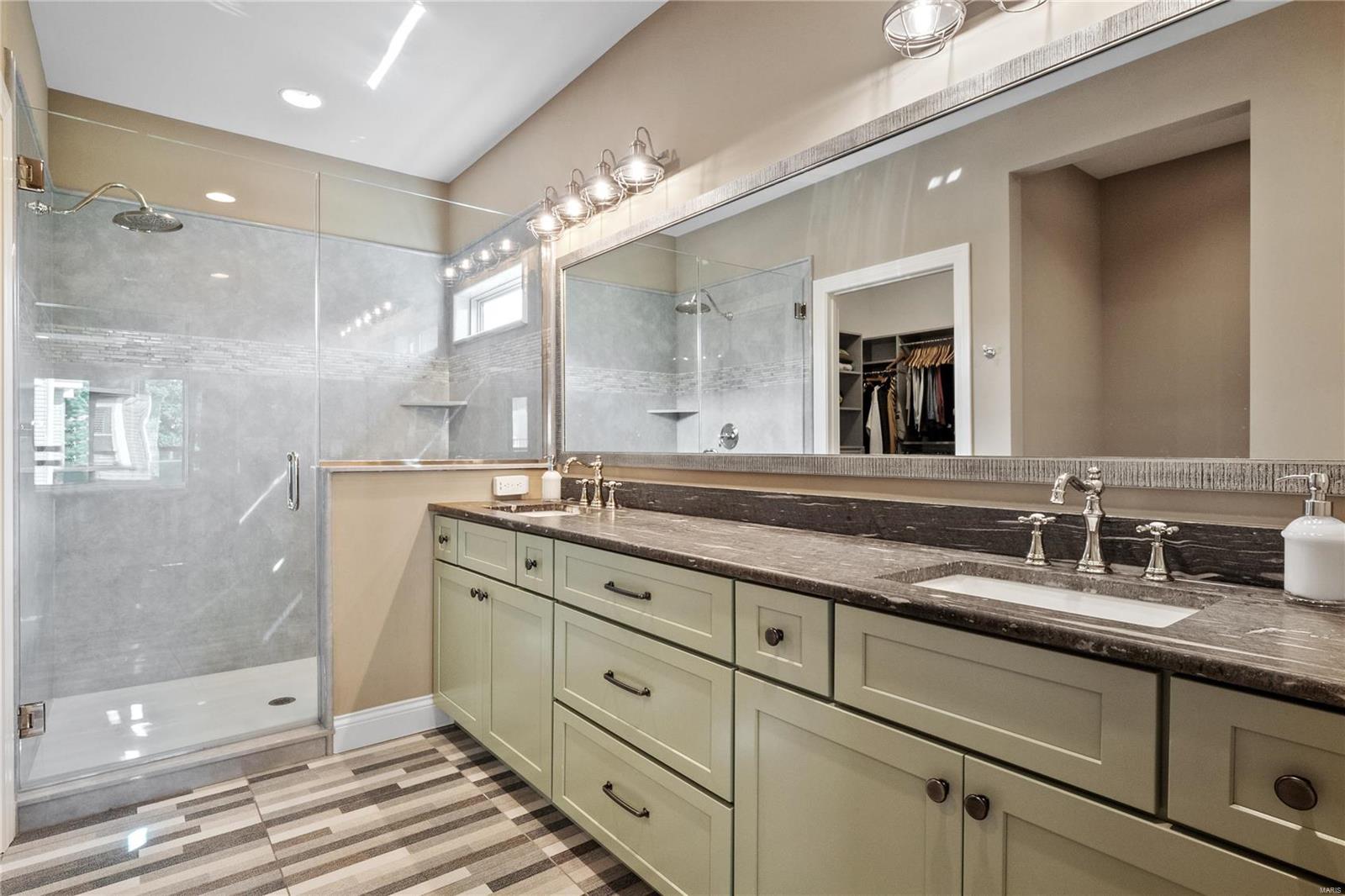 Grand Reserve - Residential