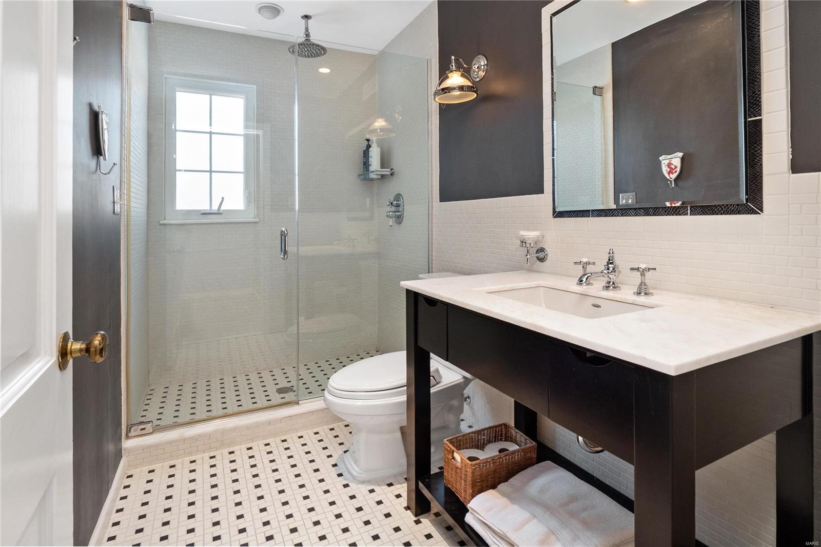 Colonial Hills - Residential