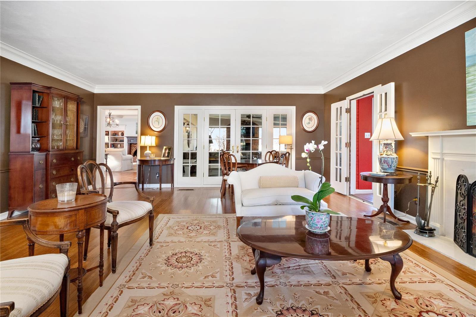 Colonial Hills - Residential