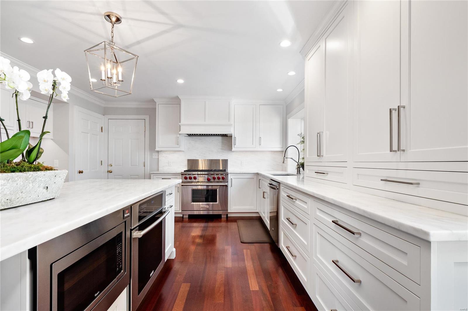 Colonial Hills - Residential