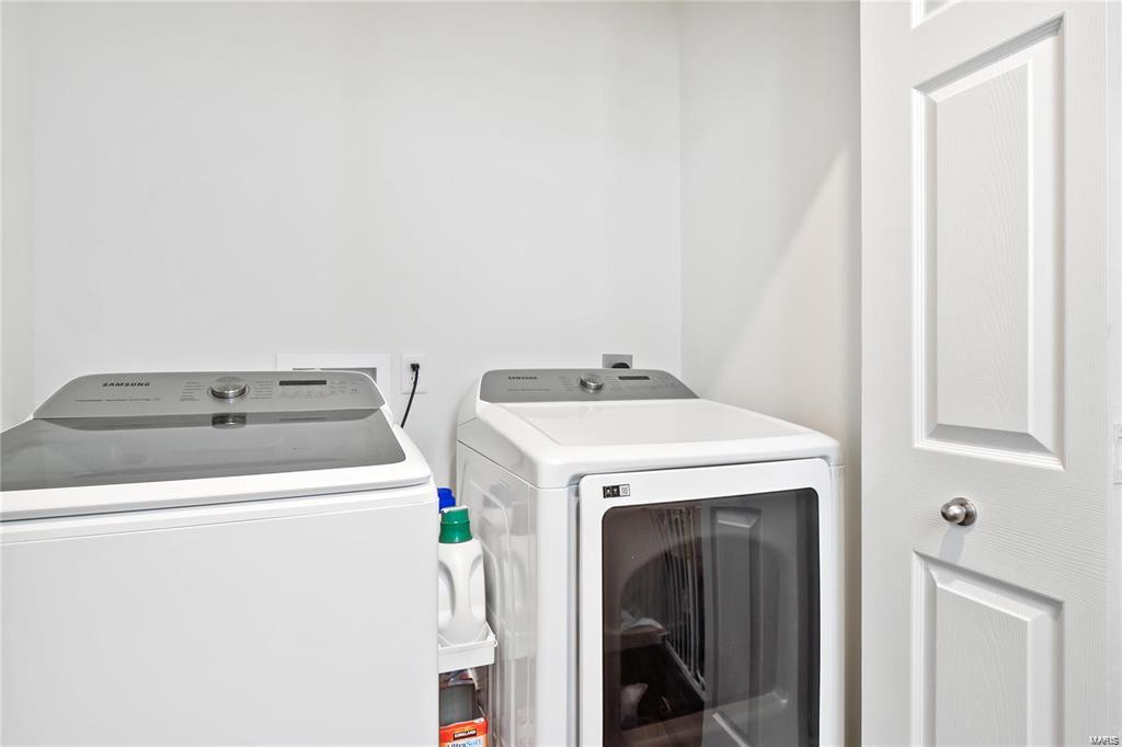 St Charles, Missouri 63301, United States, 3 Bedrooms Bedrooms, ,2 BathroomsBathrooms,Residential,Active,109300