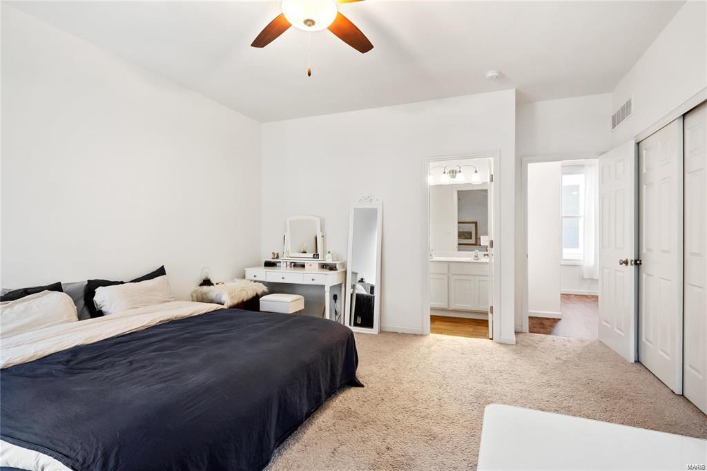 St Charles, Missouri 63301, United States, 3 Bedrooms Bedrooms, ,2 BathroomsBathrooms,Residential,Active,109300