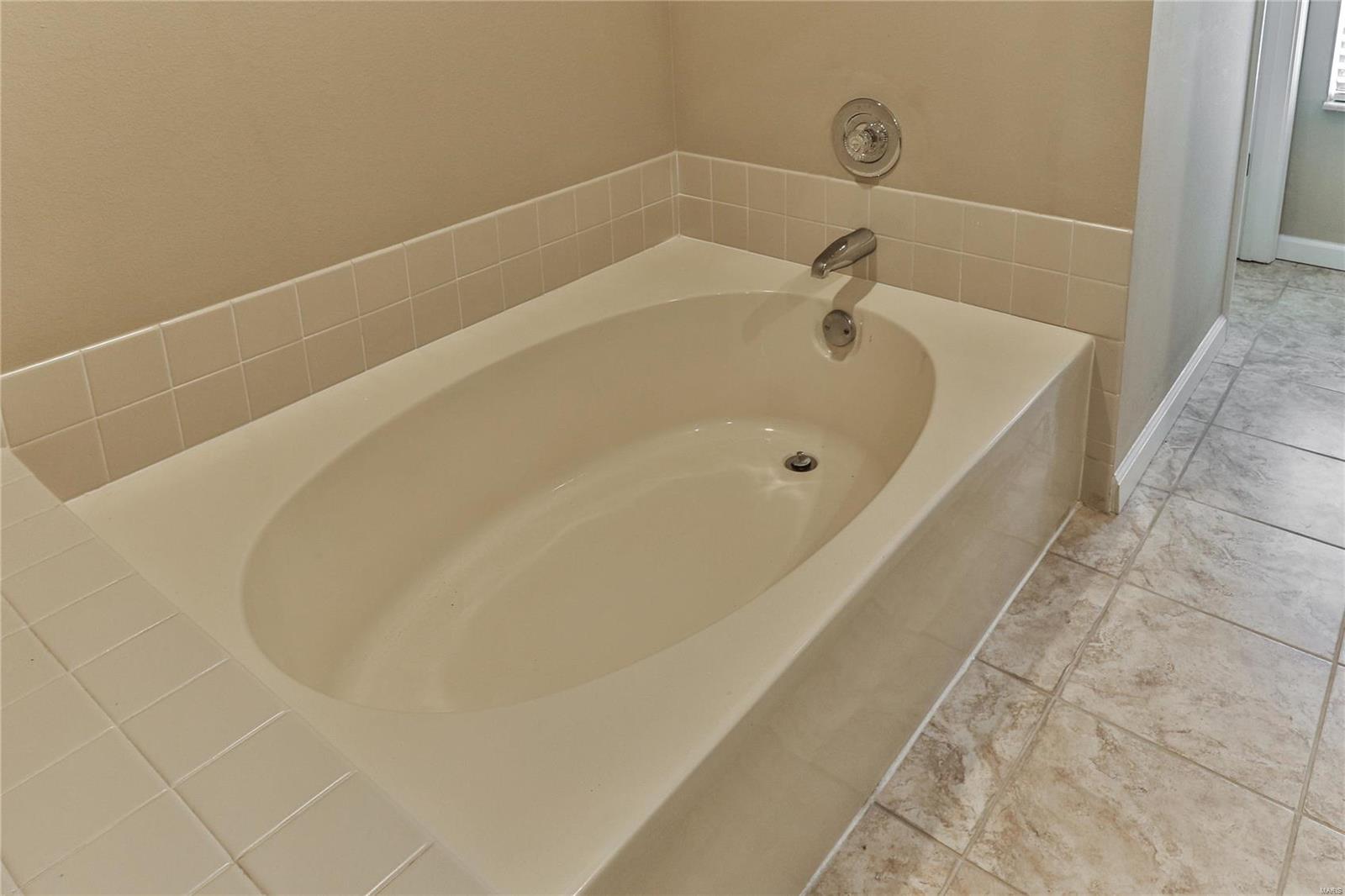 Briar Hill Farm II Condo F - Residential