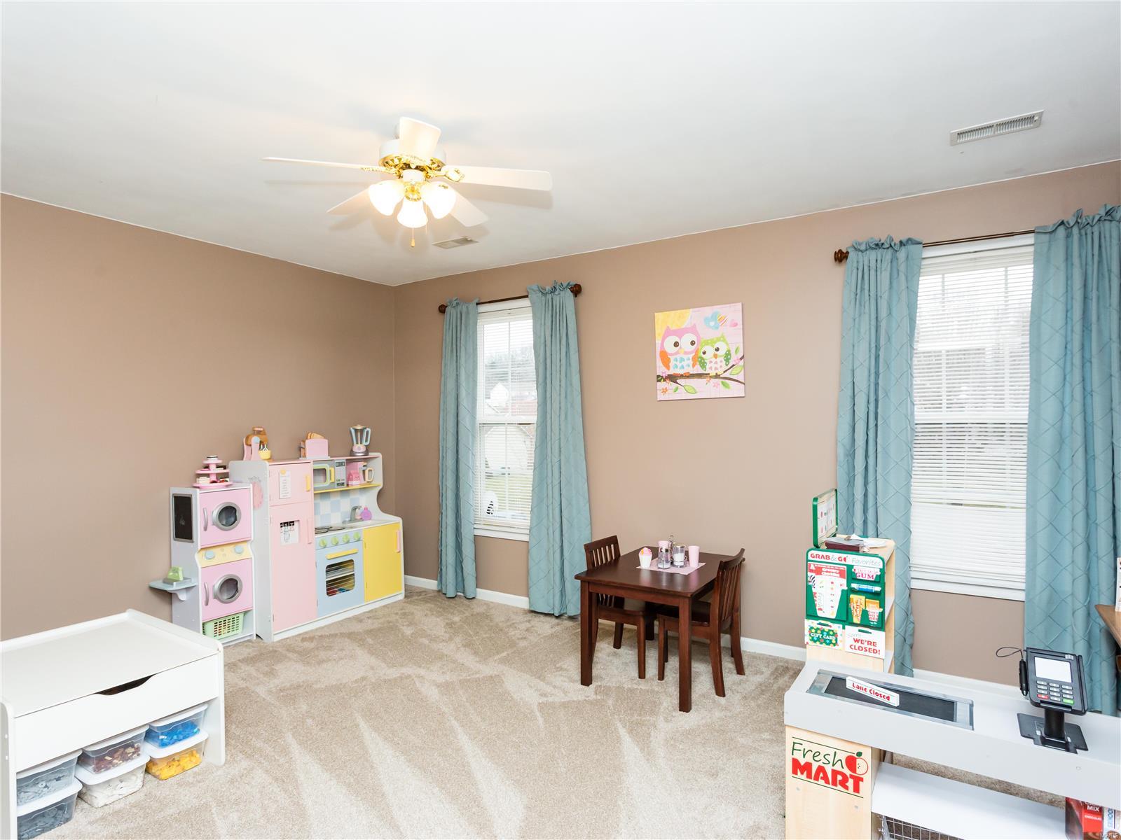 Williamsburg Un 01 - Residential