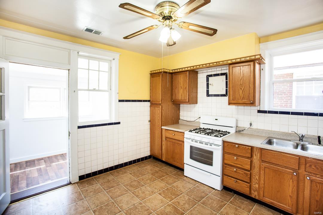 University Park - Residential Income