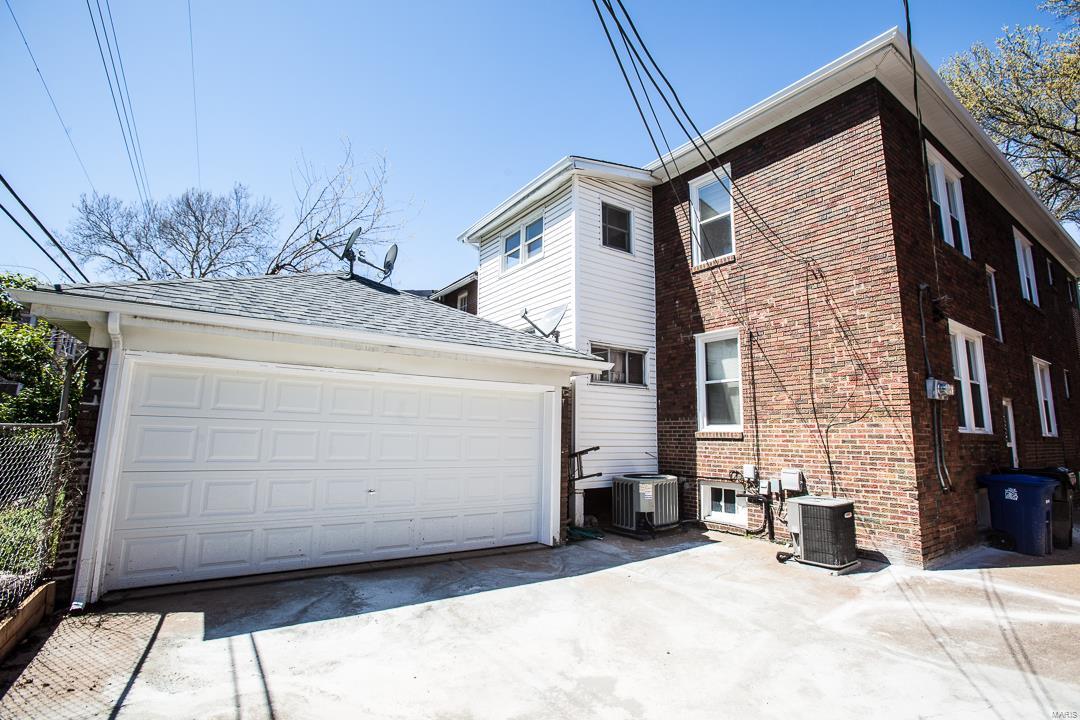 University Park - Residential Income