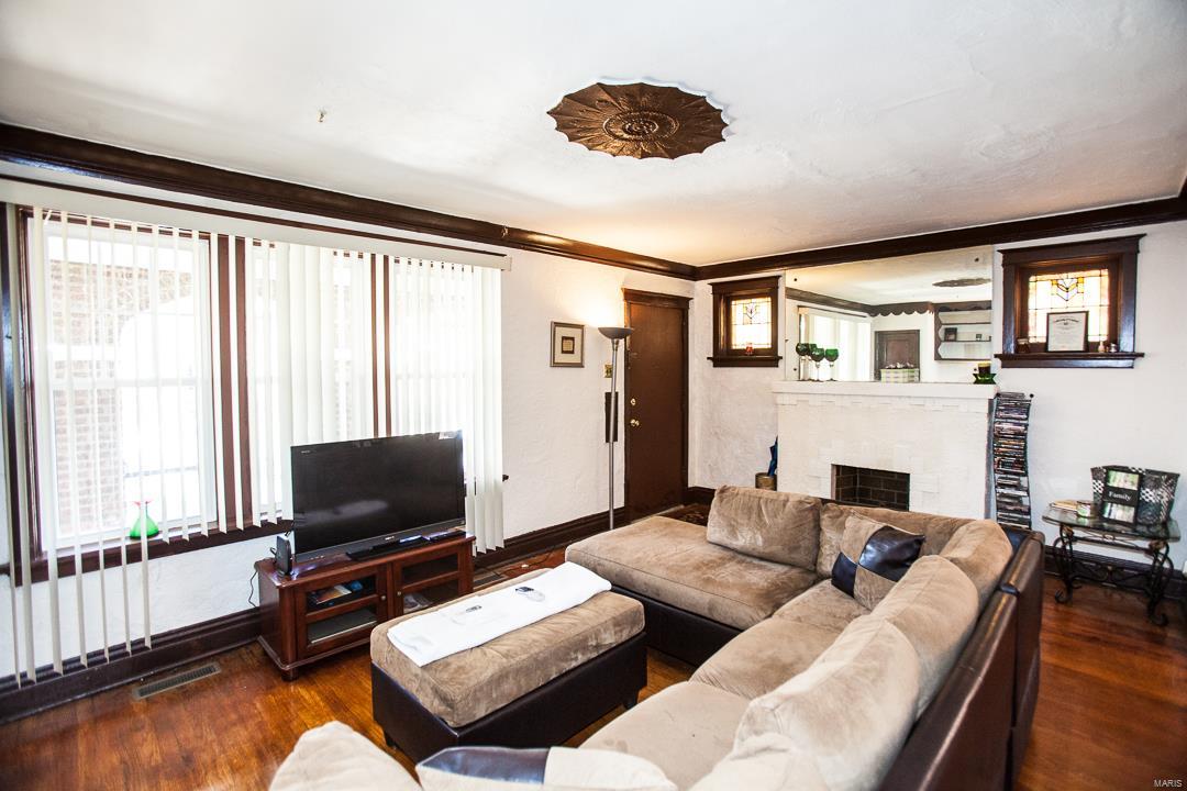 University Park - Residential Income