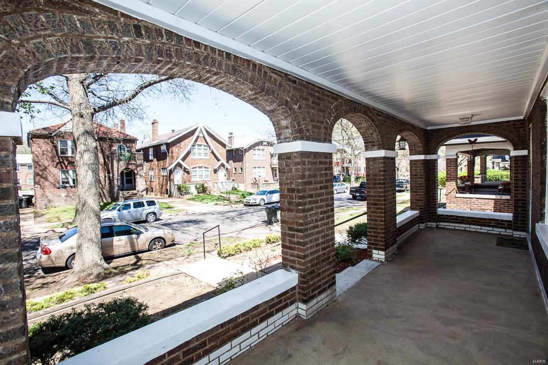 University Park - Residential Income