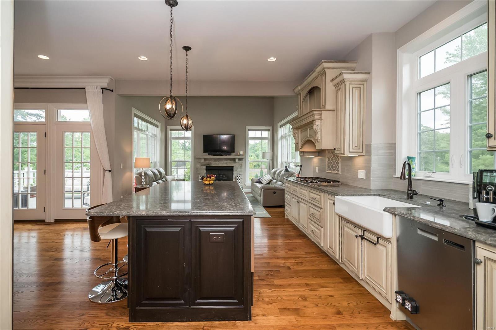 Williamsburg Estates - Residential