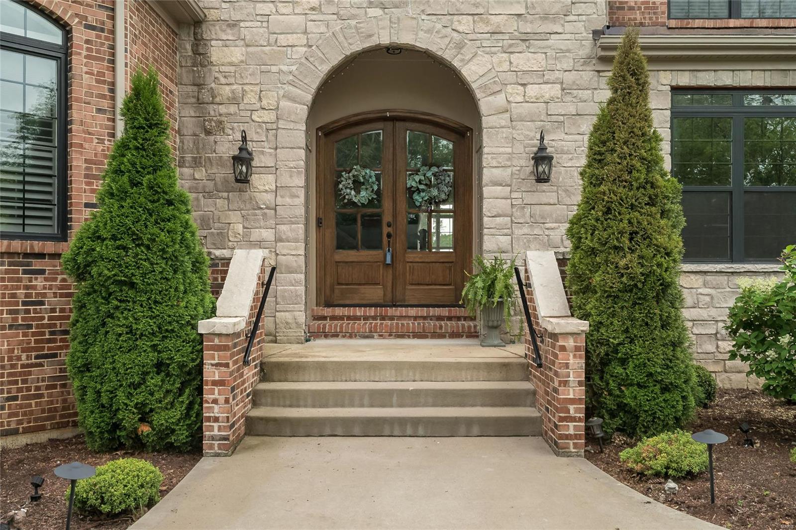 Williamsburg Estates - Residential