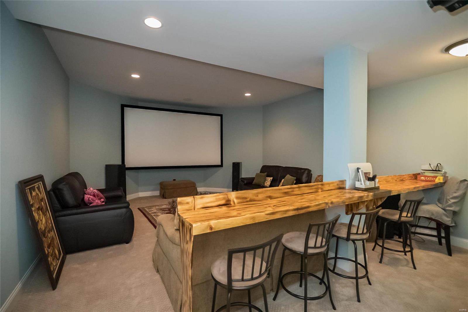 Williamsburg Estates - Residential