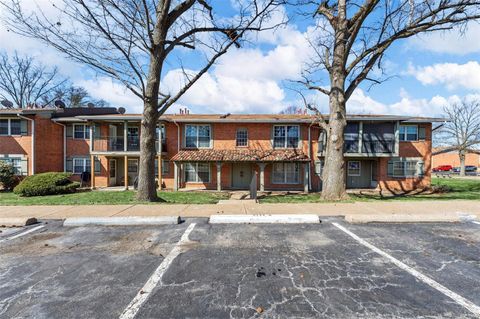 8724 Santa Bella Drive G Hazelwood MO 63042