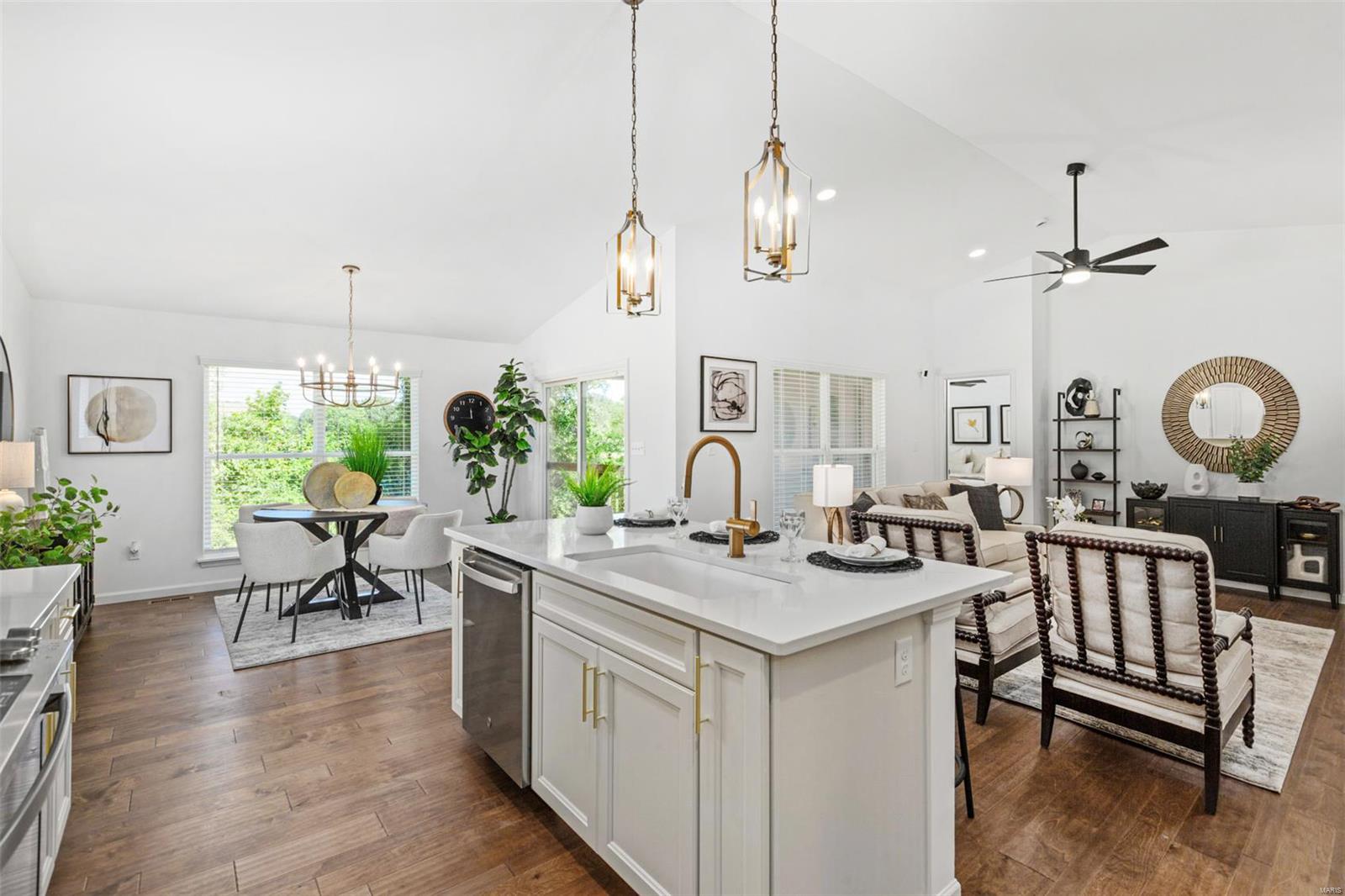 Parkview Manors - Residential