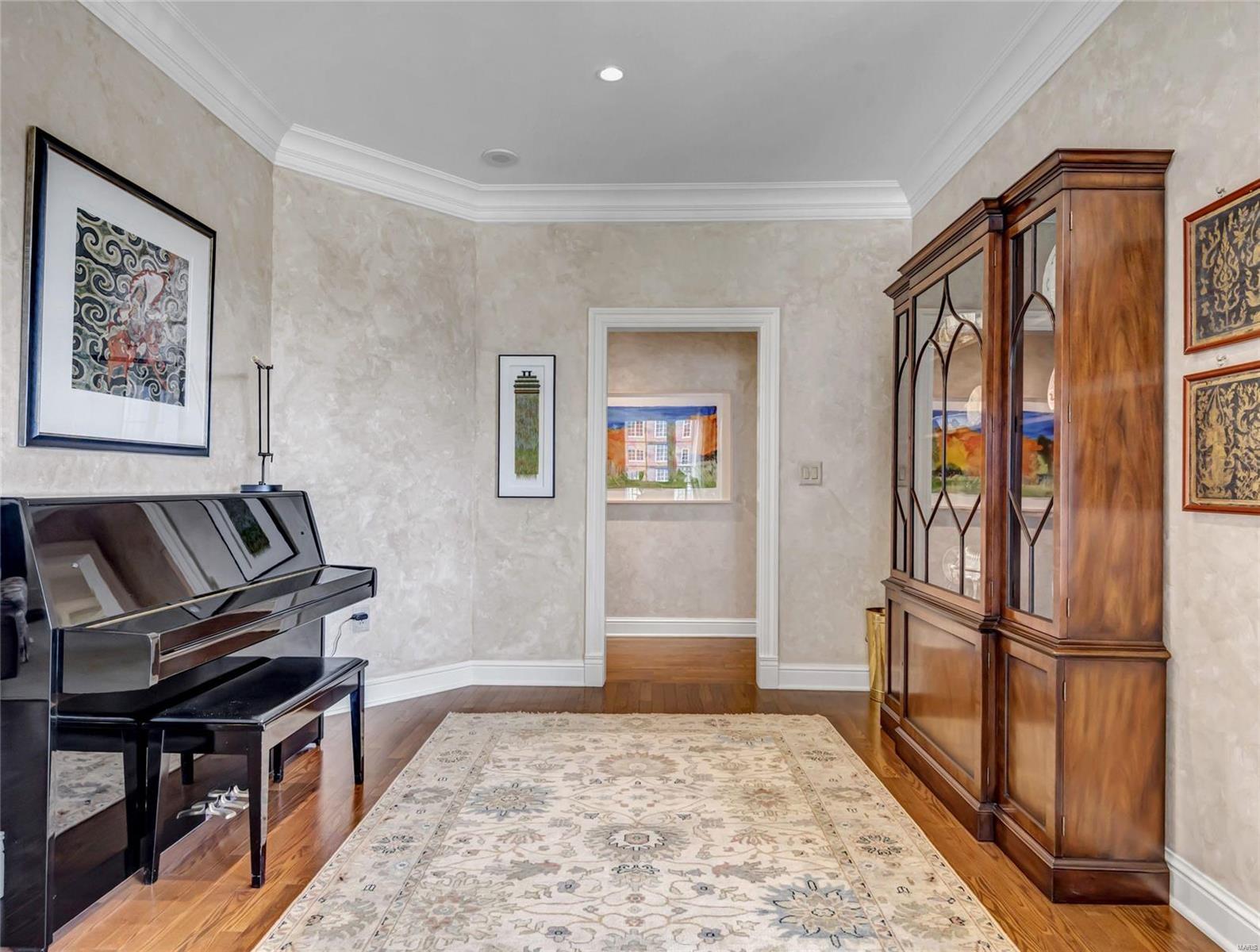 Plaza In Clayton A Condo Amd & - Residential