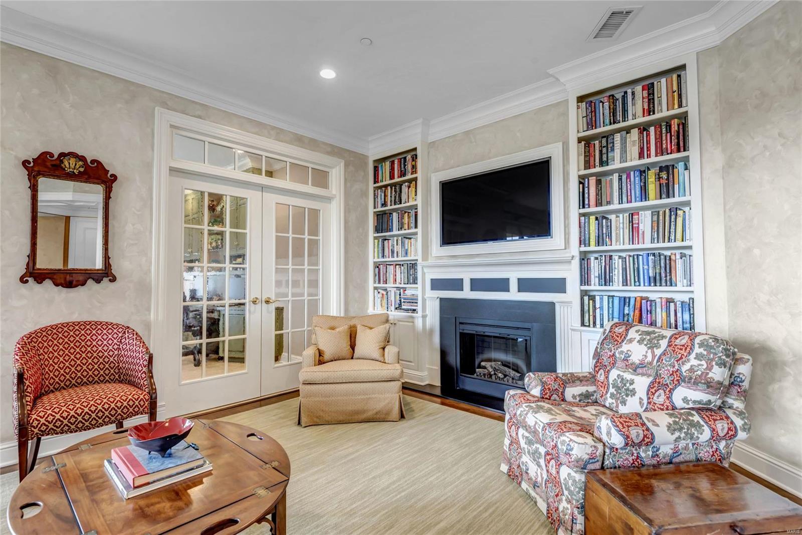 Plaza In Clayton A Condo Amd & - Residential