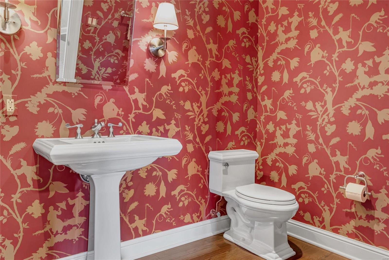 Plaza In Clayton A Condo Amd & - Residential