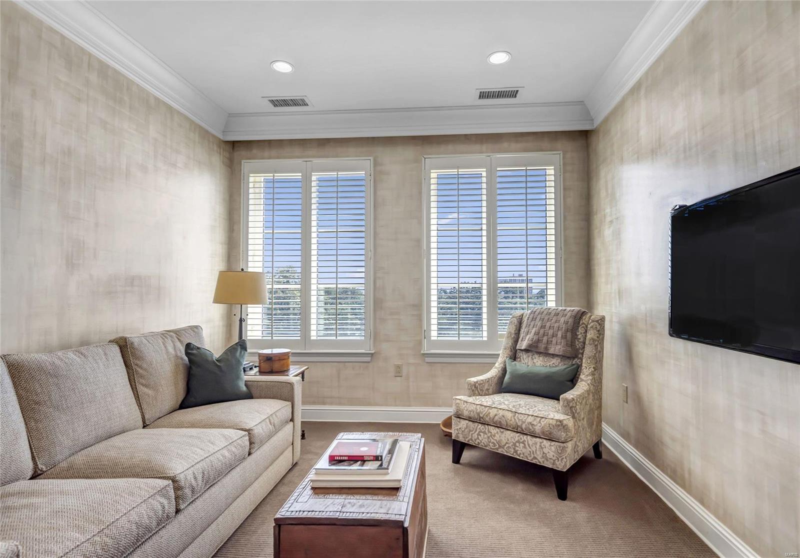 Plaza In Clayton A Condo Amd & - Residential