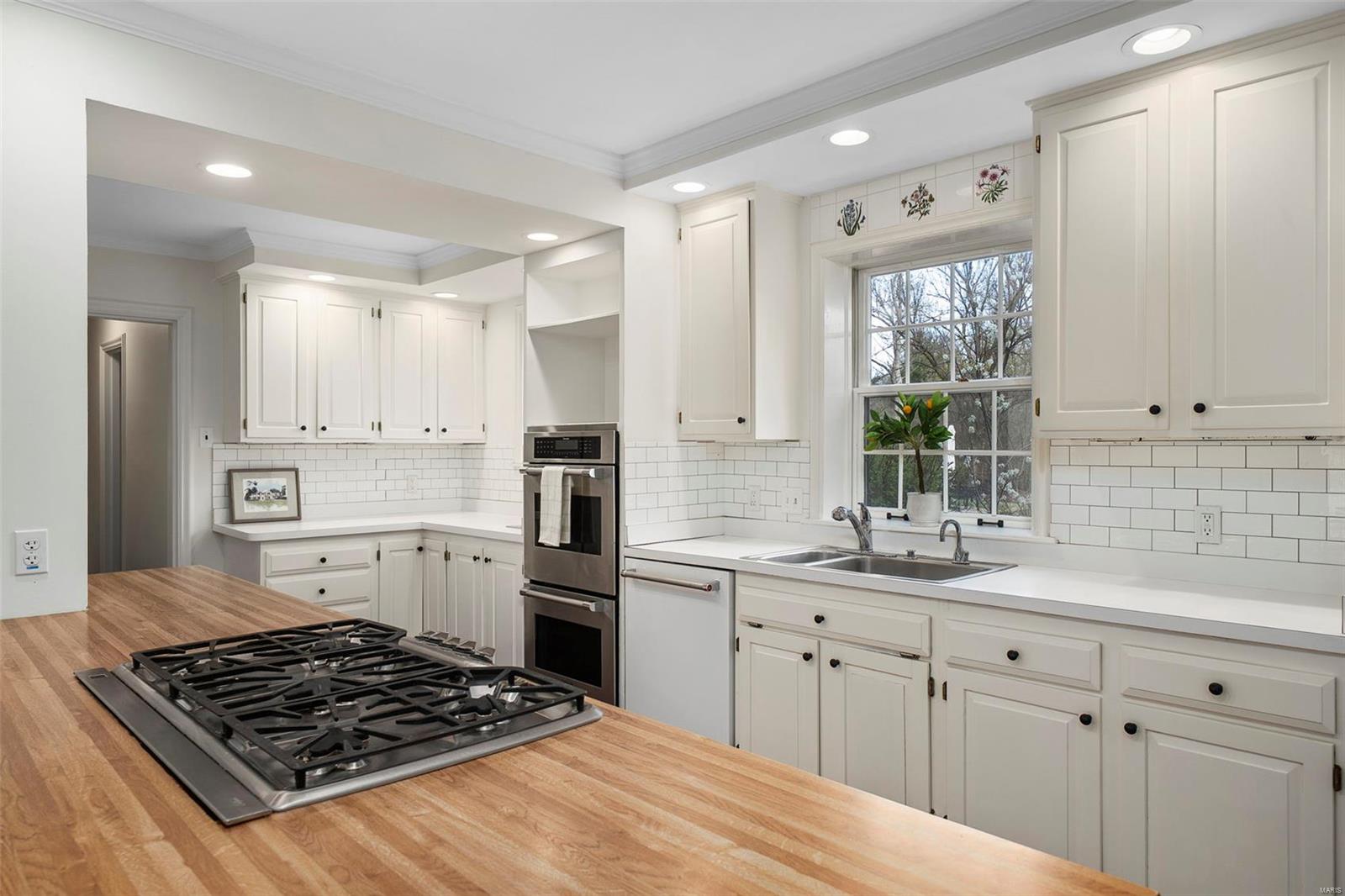 Von Schrader Estate Partition - Residential