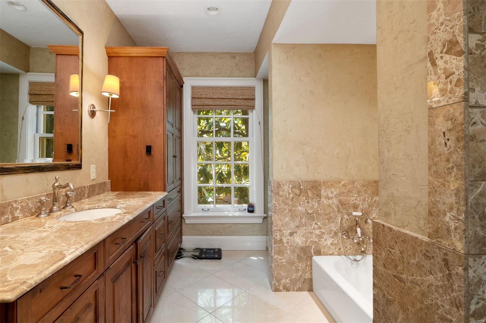 Barclay Woods - Residential