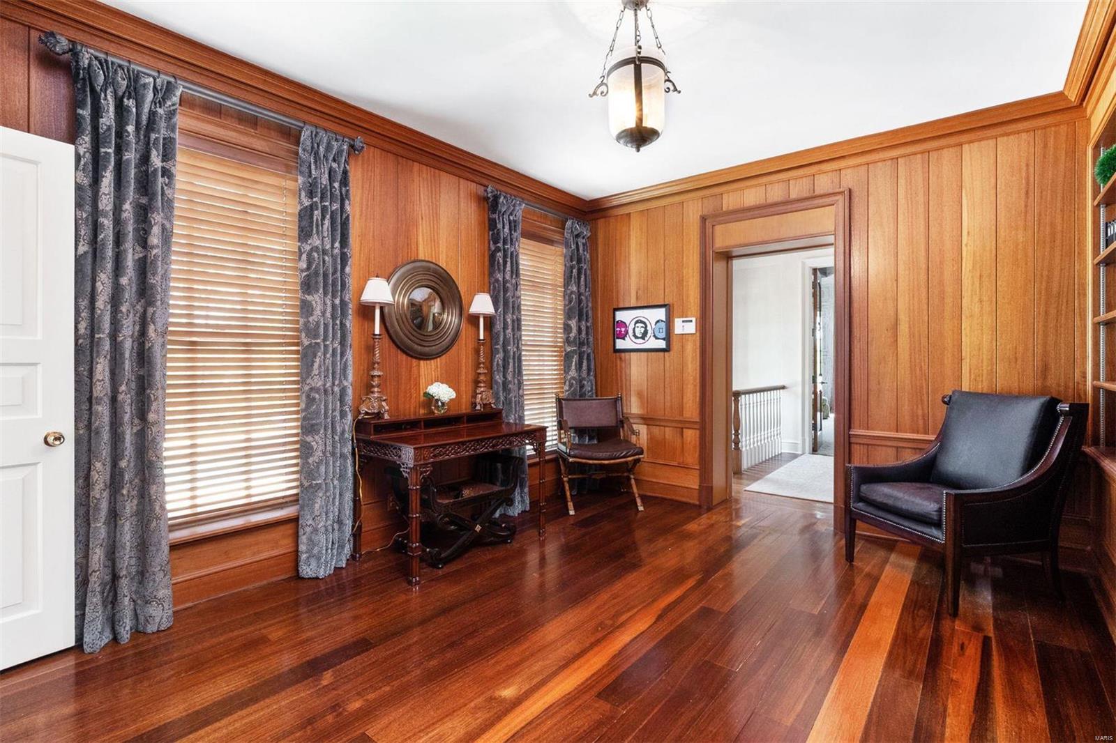 Barclay Woods - Residential