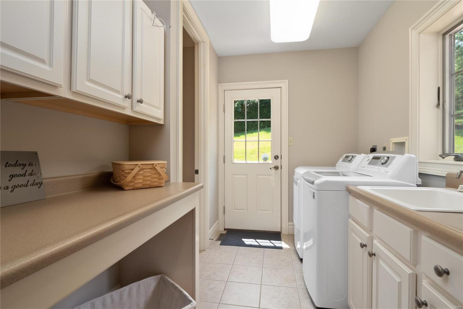 Wills Trace - Residential