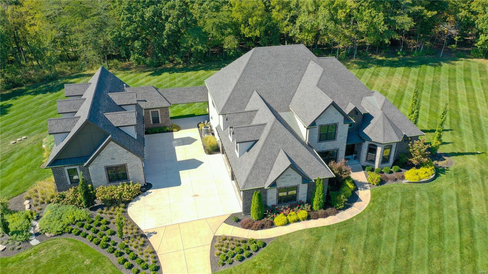 The Estate At Matteson Park #1 - Residential