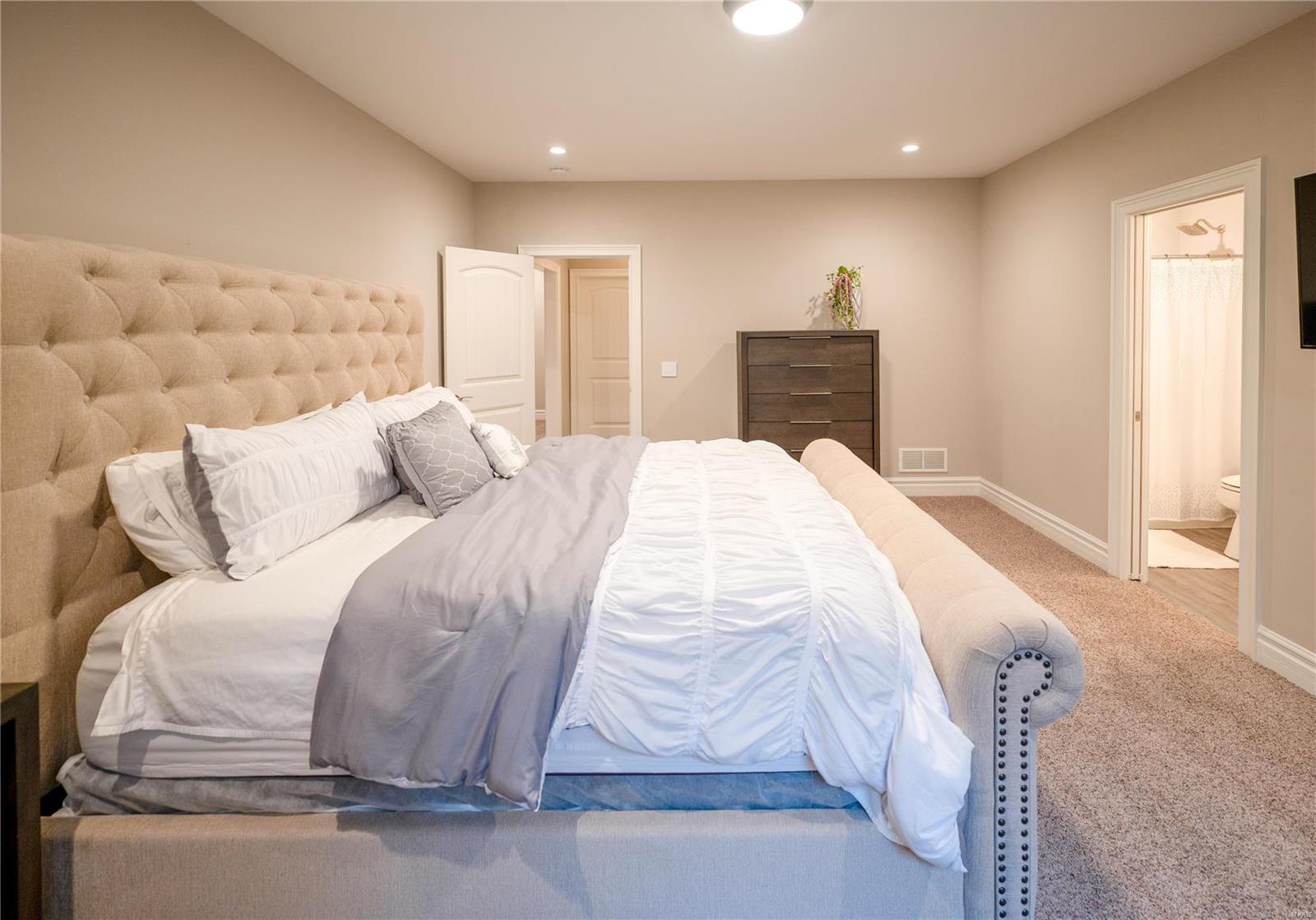 The Estate At Matteson Park #1 - Residential