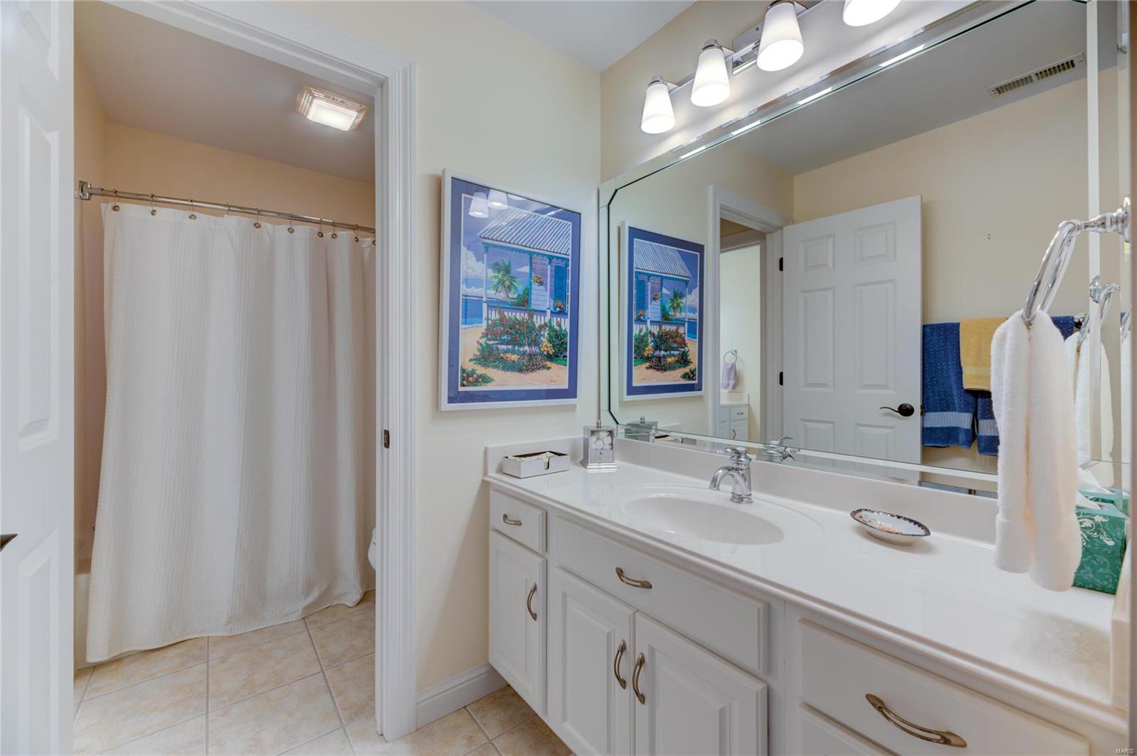 Le Pere Villa Place - Residential