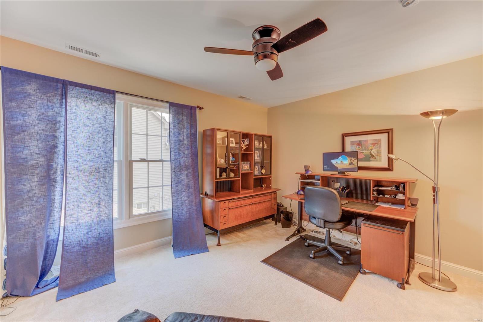 Le Pere Villa Place - Residential