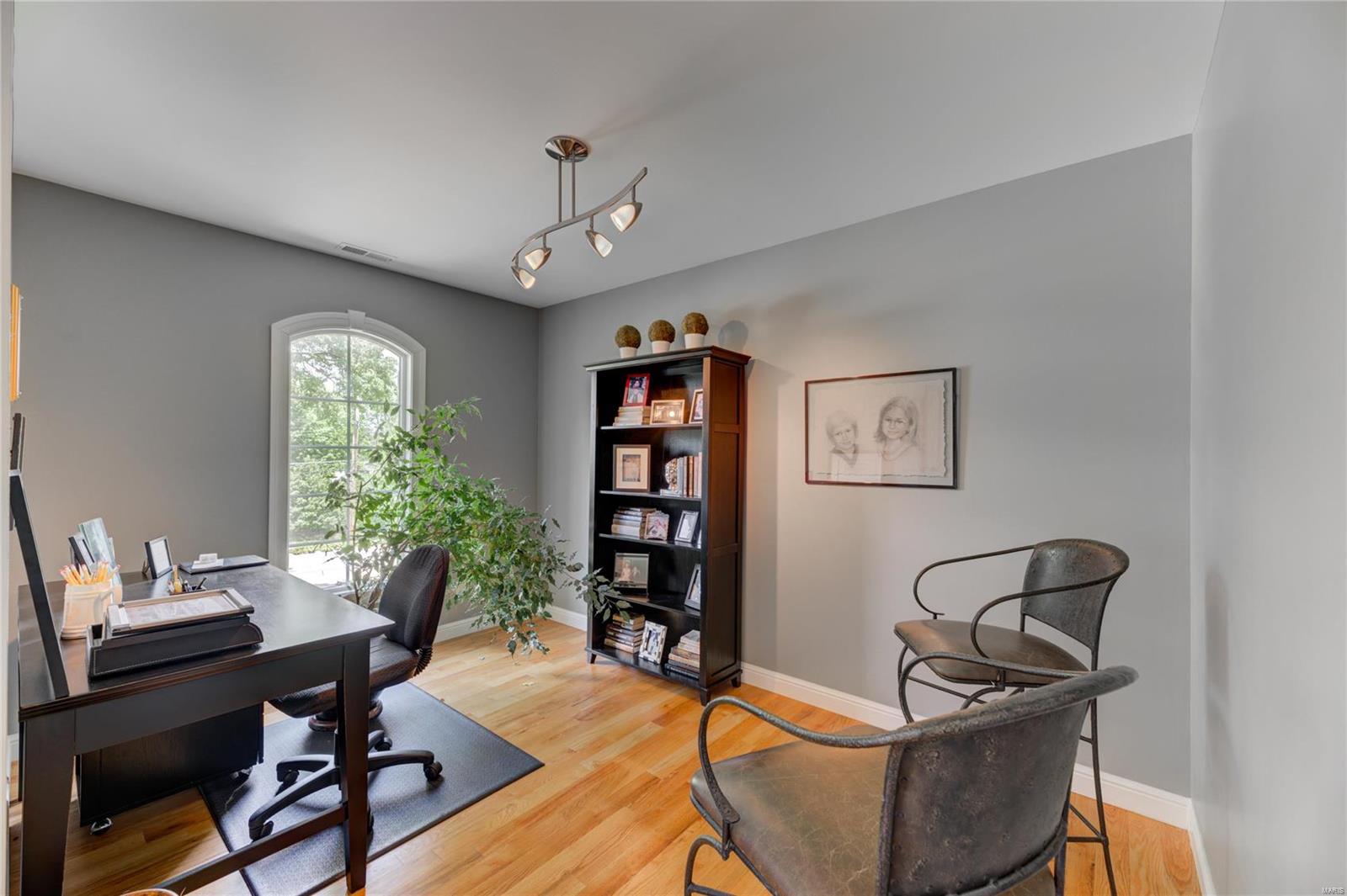 Le Pere Villa Place - Residential