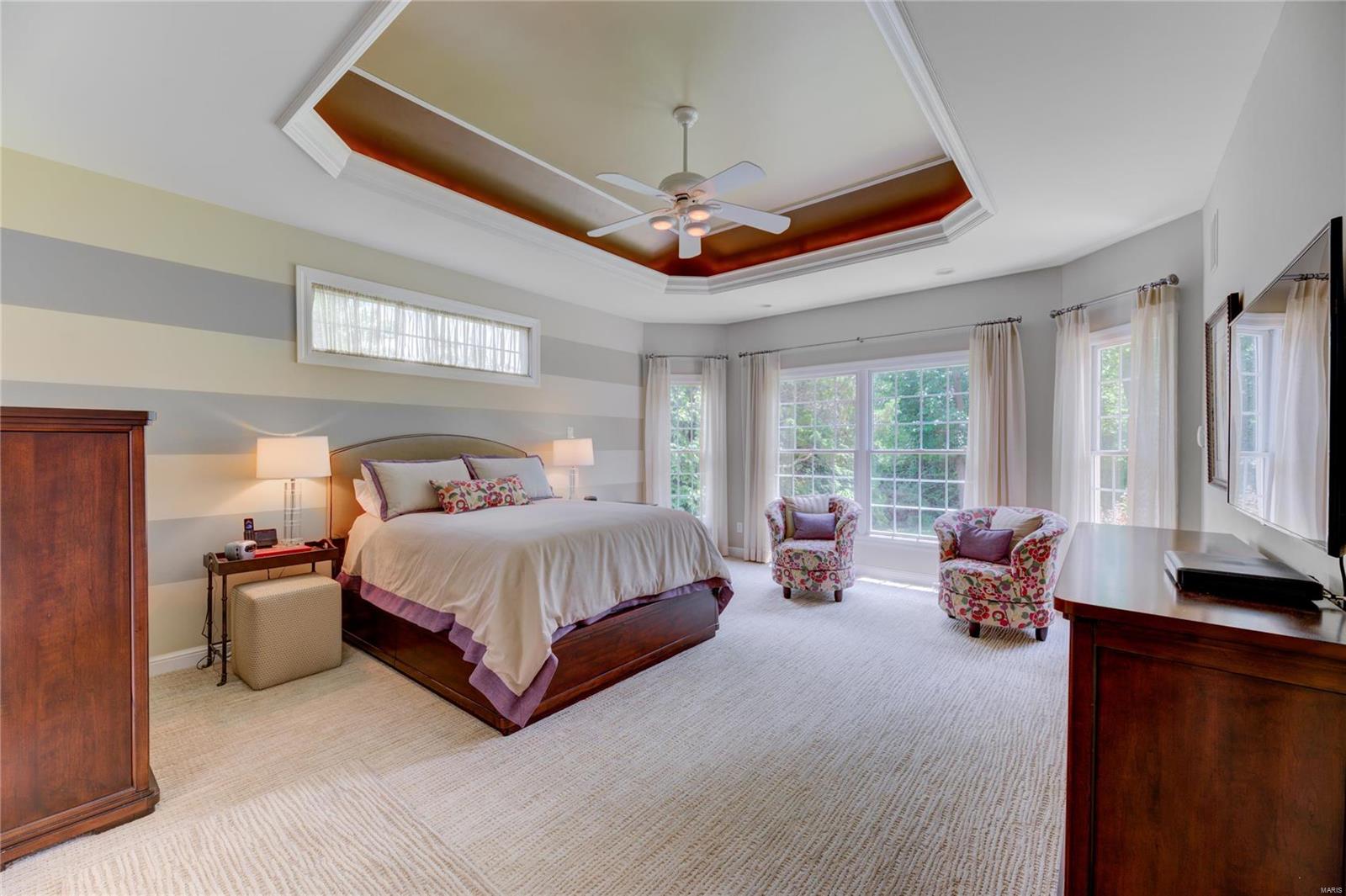 Le Pere Villa Place - Residential