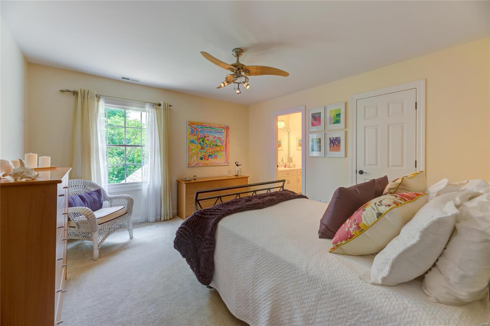 Le Pere Villa Place - Residential