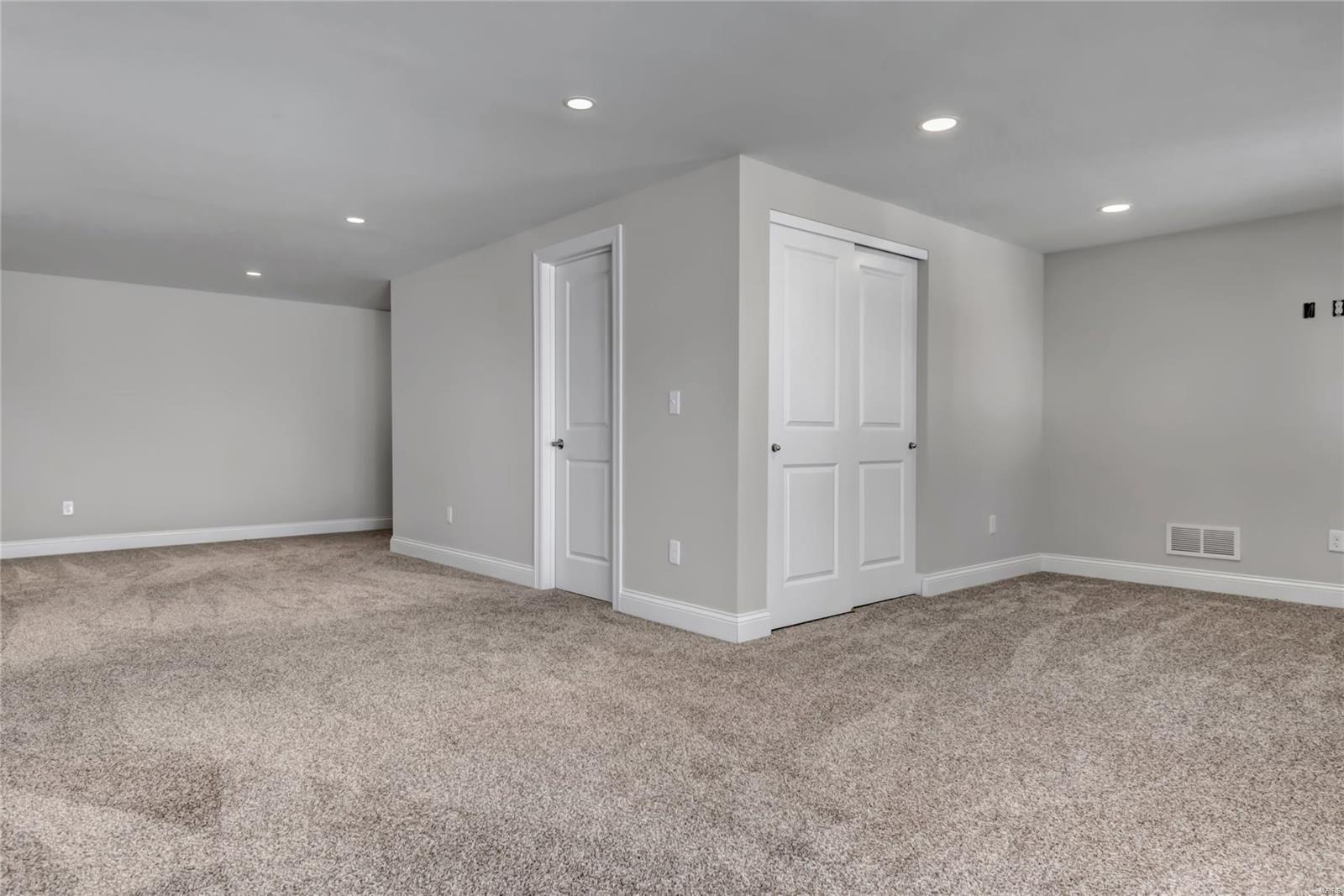 Benchmark Hills - Residential