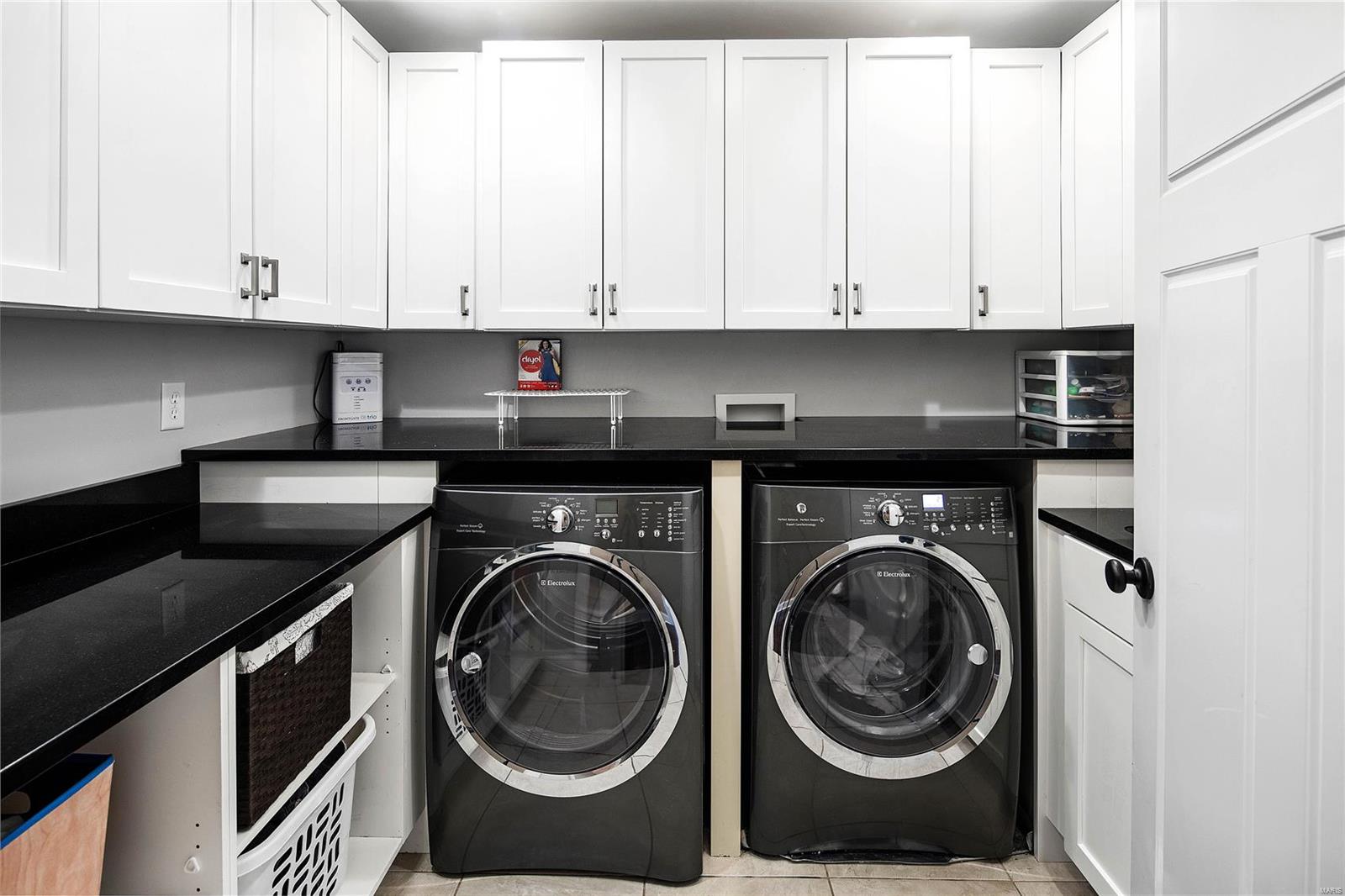 Suffield Place - Residential