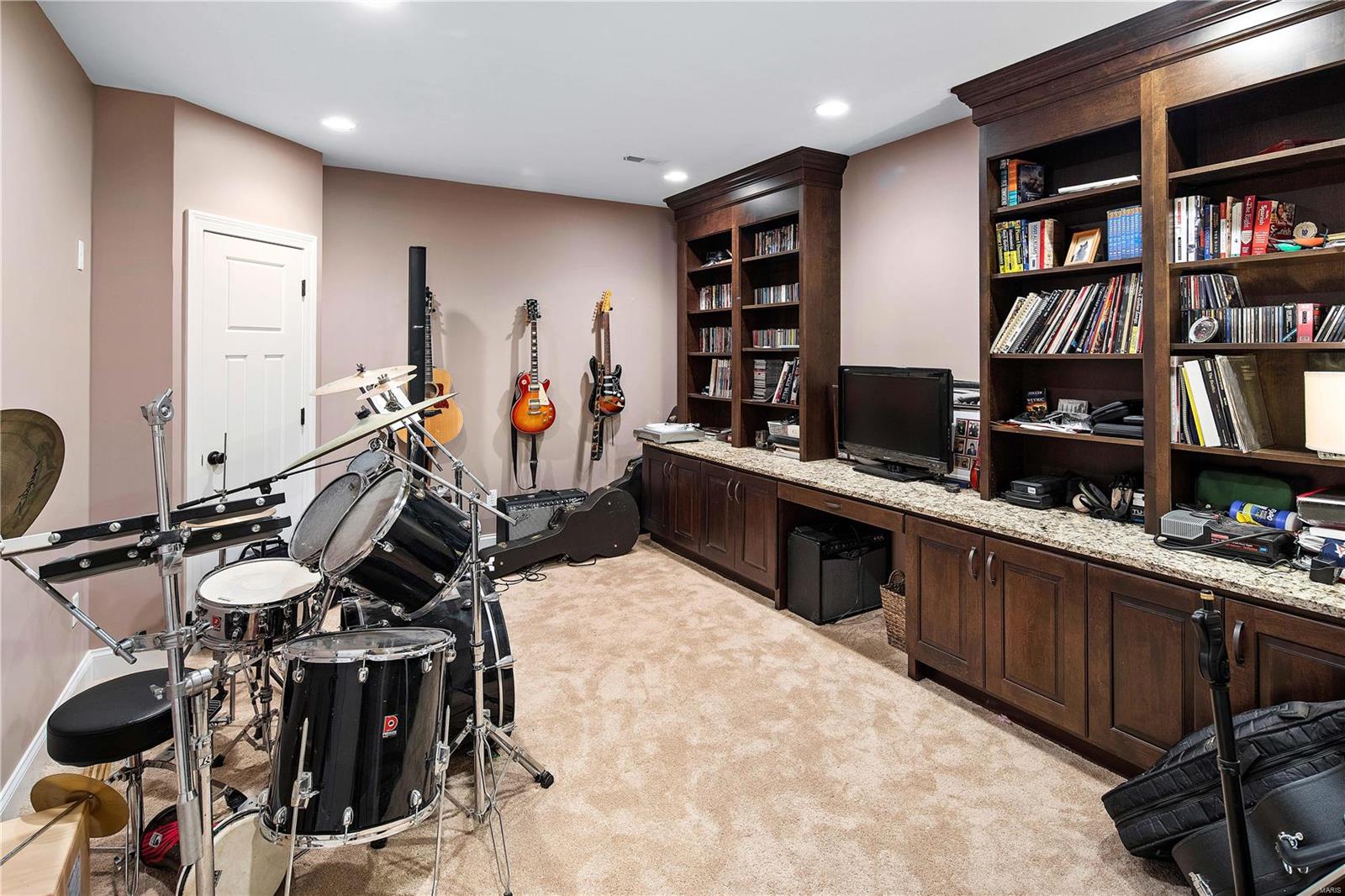 Suffield Place - Residential