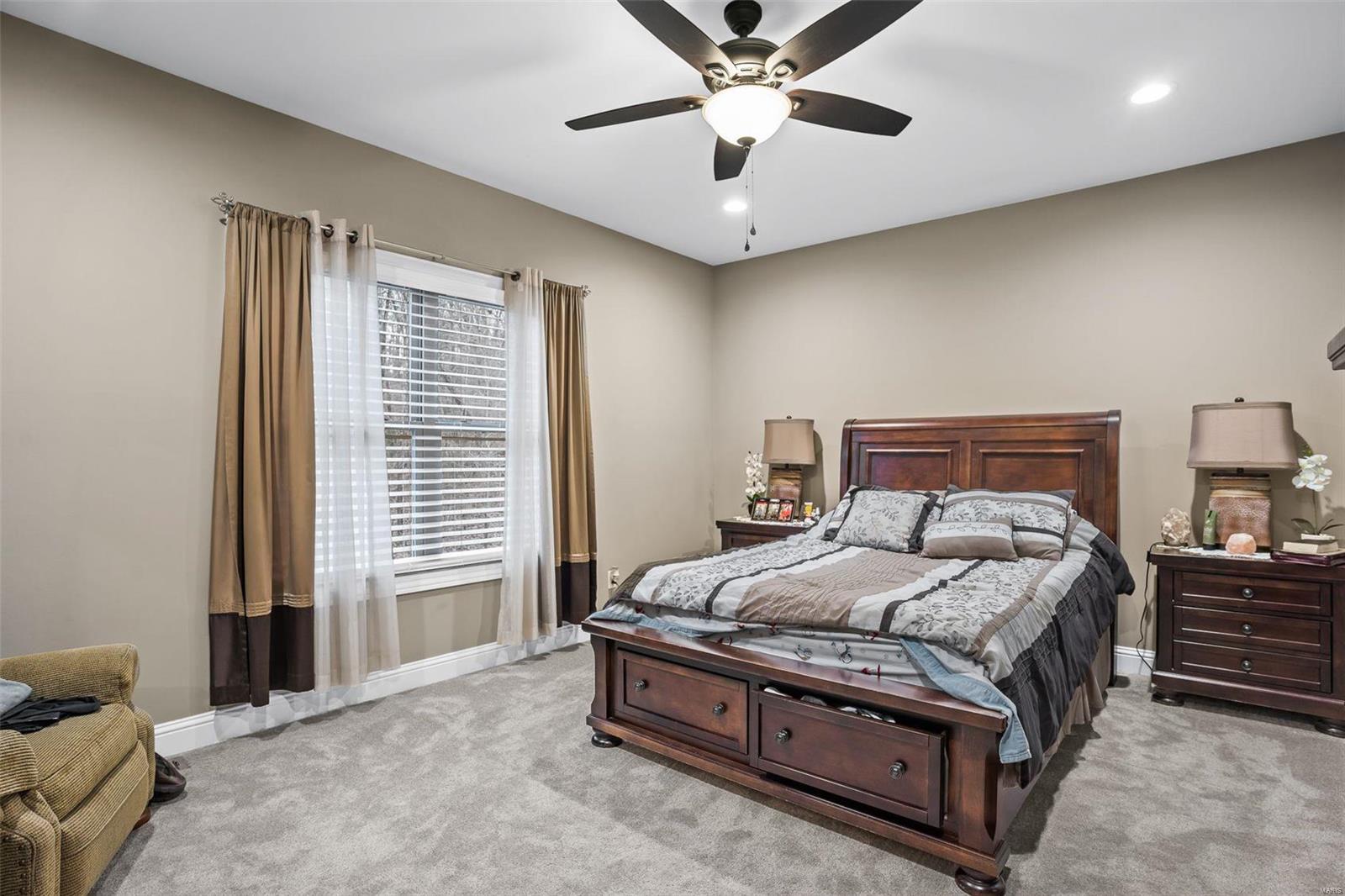 Twin Lakes - Residential