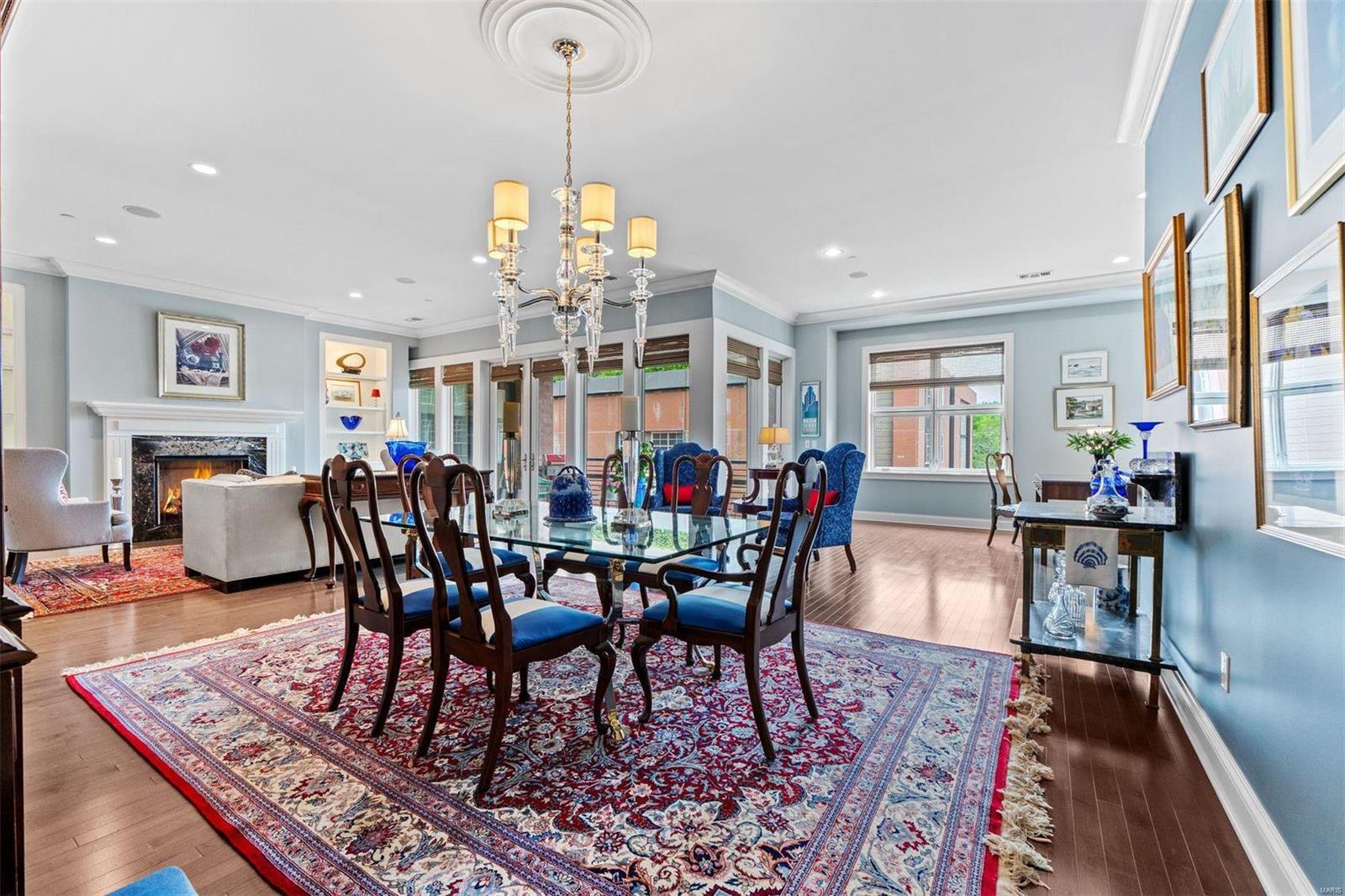 Crescent Condo - Residential