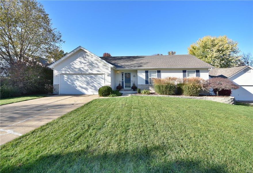 Fort Zumwalt Schools! Nestled upon a peaceful cul-de-sac, this flawlessly maintained ranch is guaranteed to impress! The entry foyer greets you w/updated flooring & a vaulted ceiling above the spacious great room where you'll also find a toasty stacked stone WB fireplace. The space flows naturally into the bright updated kitchen & adjacent dining room that share a vaulted ceiling with plant shelves + ample cabinetry, stainless appliances, decorative tile backsplash & sliding glass walk-out to the huge back patio + in-ground pool, pool house with covered patio & the level privacy fenced yard. Retire in comfort to the generously sized master suite that includes a walk-in closet, sunny bay window & private full bath with double vanity, soaking tub & walk-in shower. MF also includes 2 addtl beds & full hall bath. Expansive finished LL adds family/rec & sitting room, built-in bar & half bath. 2-car attached garage & long private driveway. Architectural roof NEW 2014, inground pool and more!